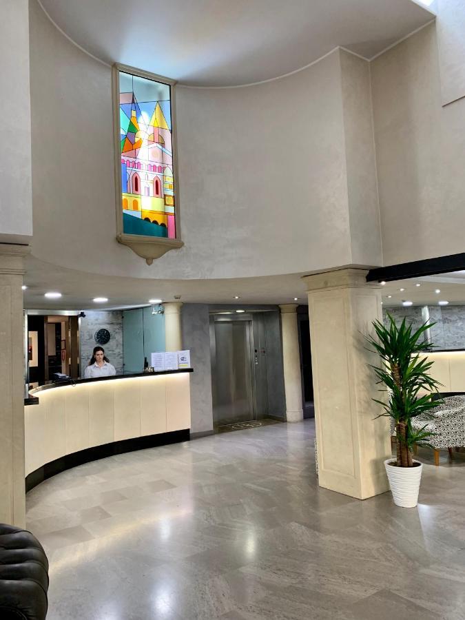 Hotel Europa Padova Bagian luar foto